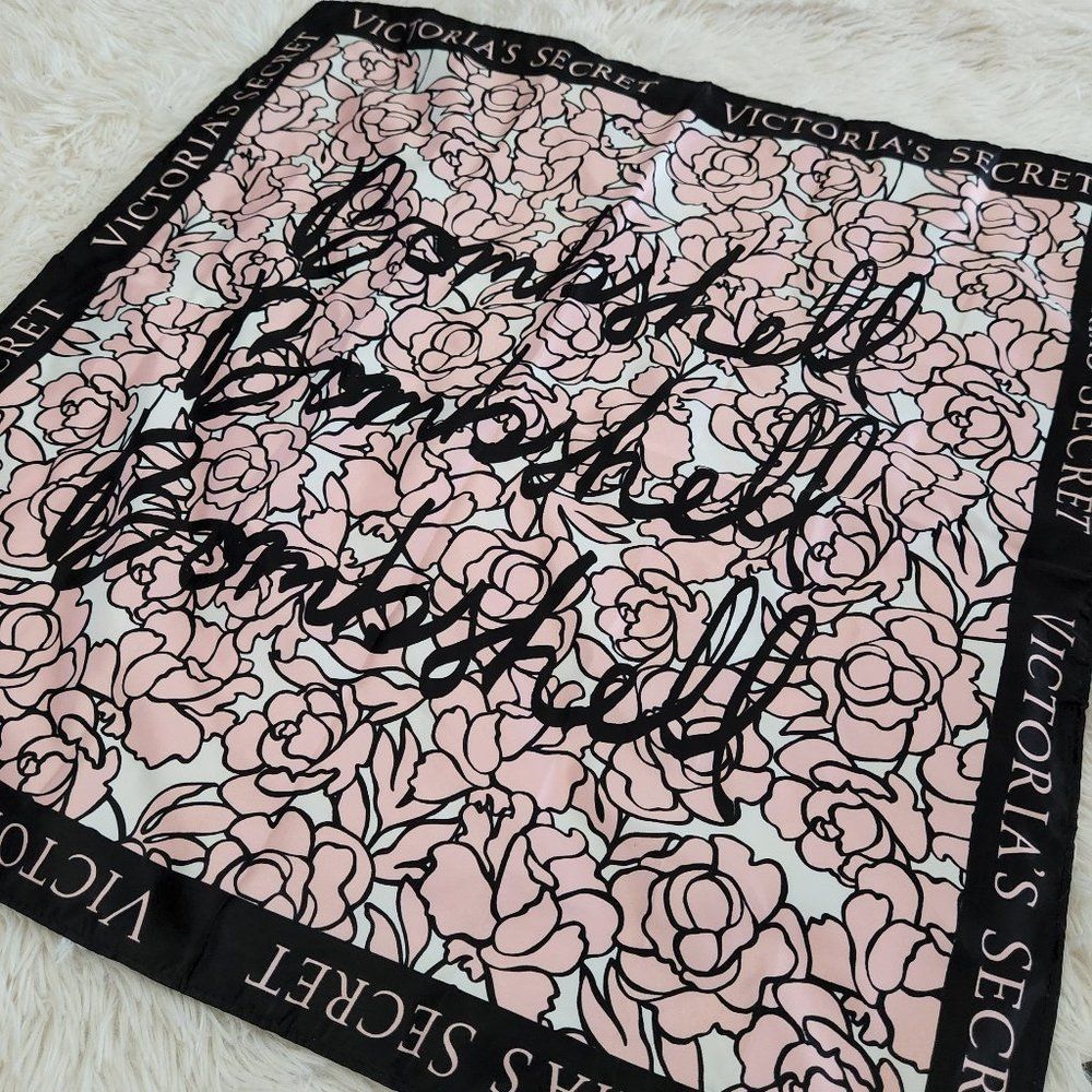 Victoria’s Secret Bombshell Signature Satin Scarf NWT
